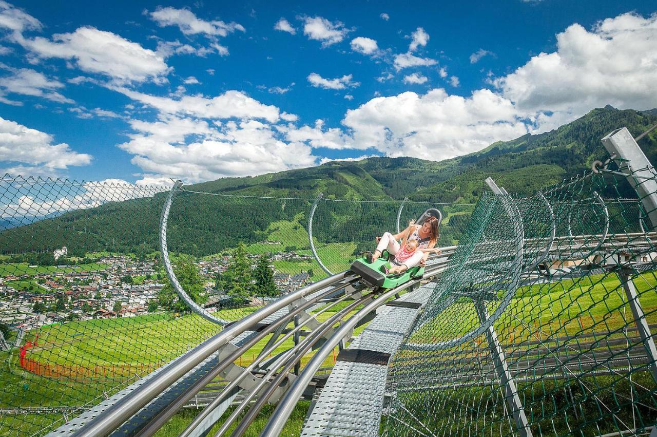 Alpinresort Kaprun 5 Bagian luar foto