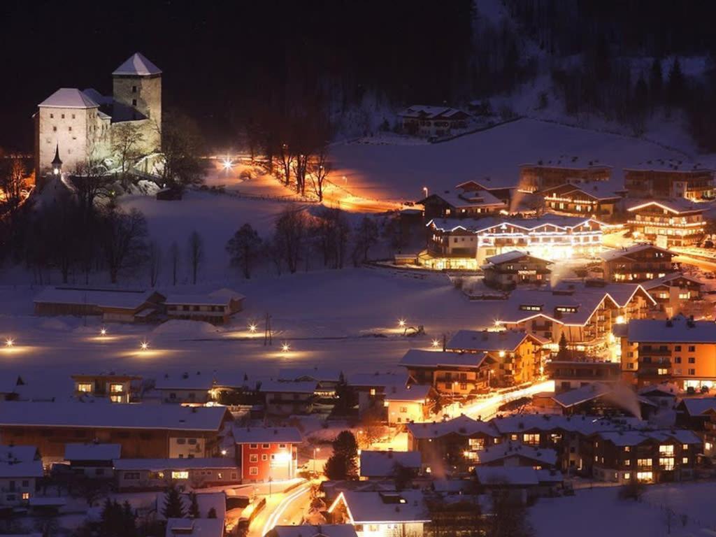 Alpinresort Kaprun 5 Bagian luar foto